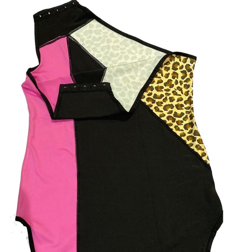 Adaptive swimwear!!!